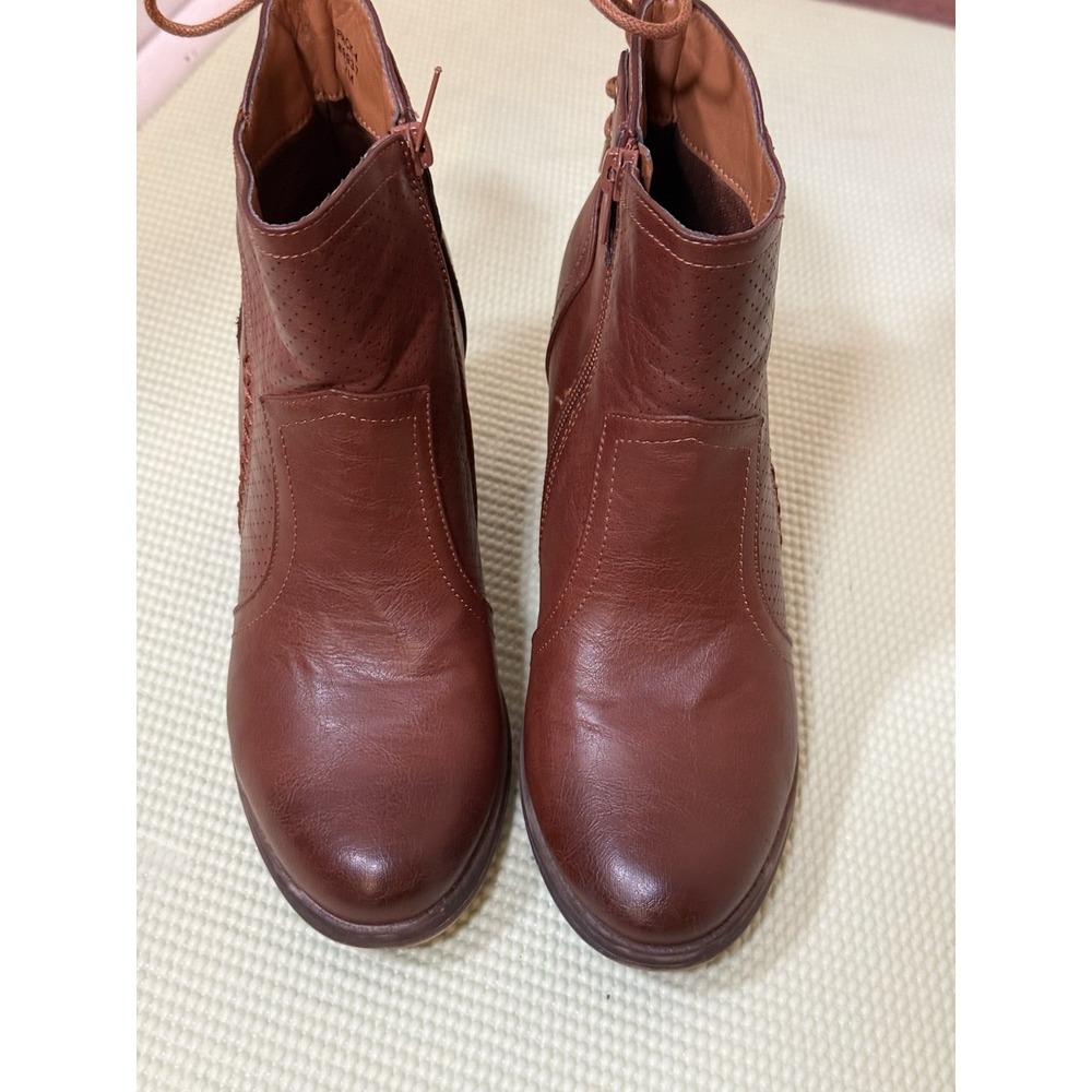Pierre Dumas Brown Western Back Tie Up Booties Size 7M Cowgirl Fall Casual